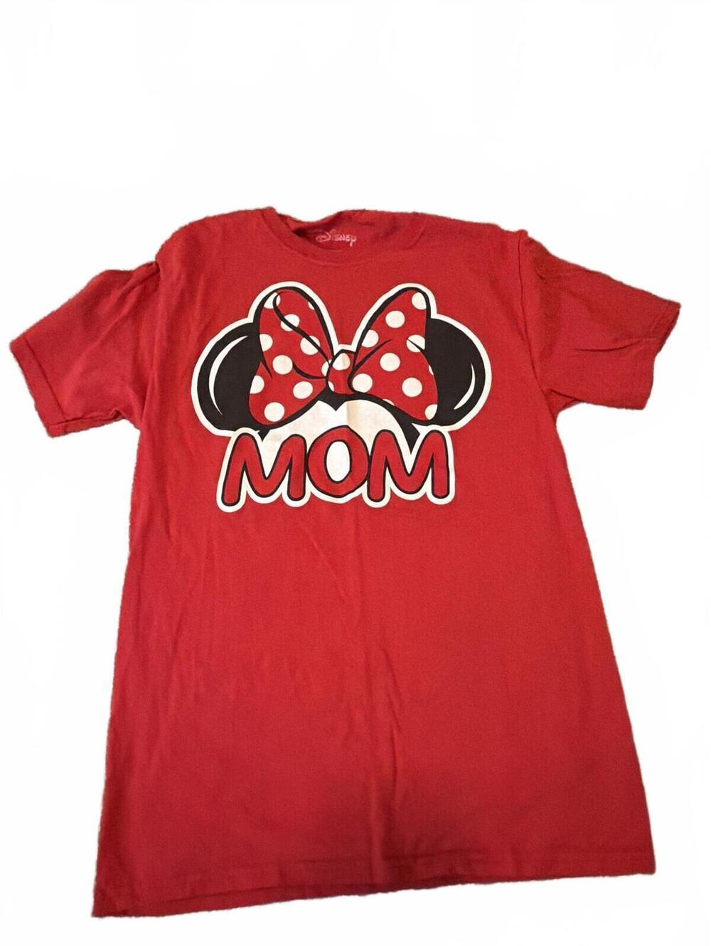 Disney Womens Small Red Mom Graphic T-Shirt